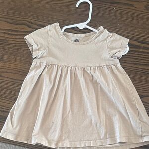H&M Kids Light Tan Short Sleeve Tee